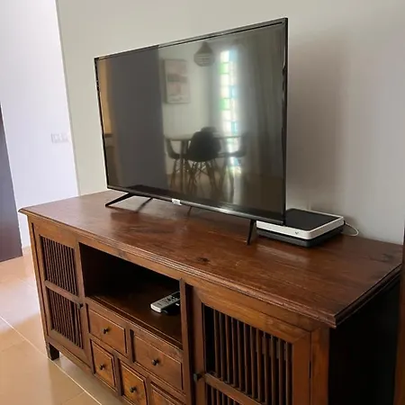 Apartamento Con Wifi Y Piscina, 2 Minutos De Playa En *