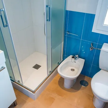 Apartamento Con Wifi Y Piscina, 2 Minutos De Playa En Apartment *