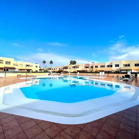 Apartamento Con Wifi Y Piscina, 2 Minutos De Playa En